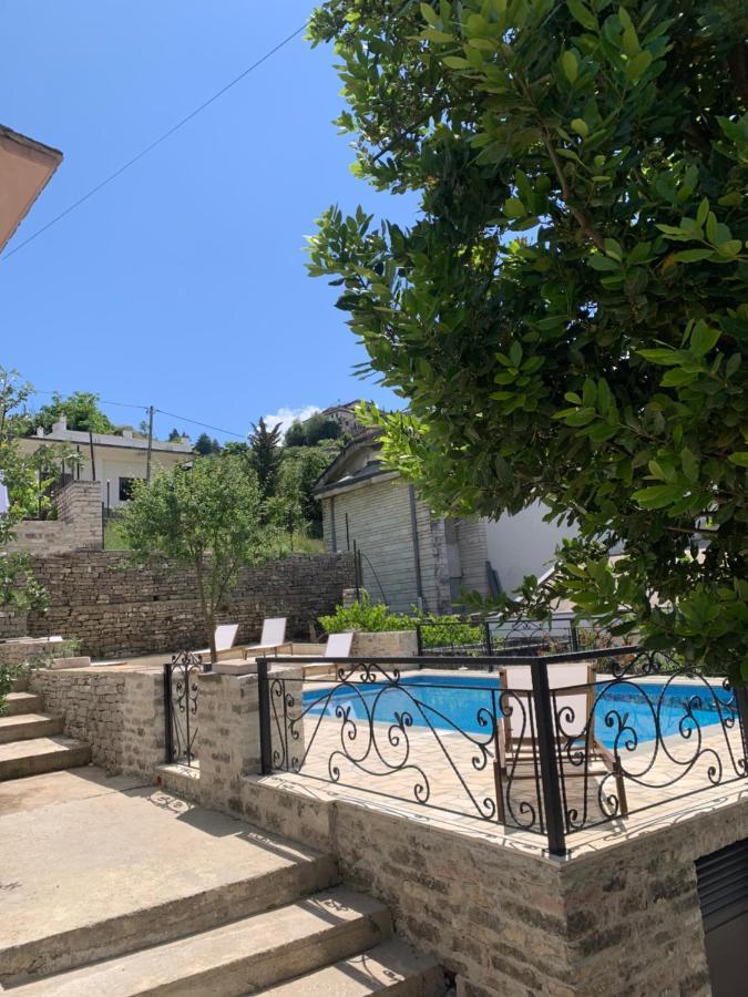 Hotel Gjirokastra Exterior photo