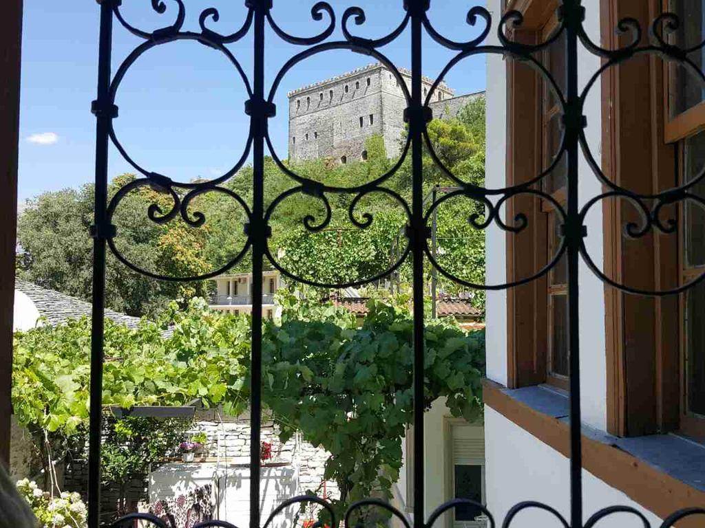 Hotel Gjirokastra Exterior photo
